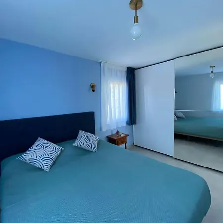 Exotic Ocean View شقة