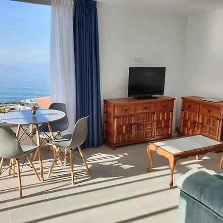 Exotic Ocean View アパート *